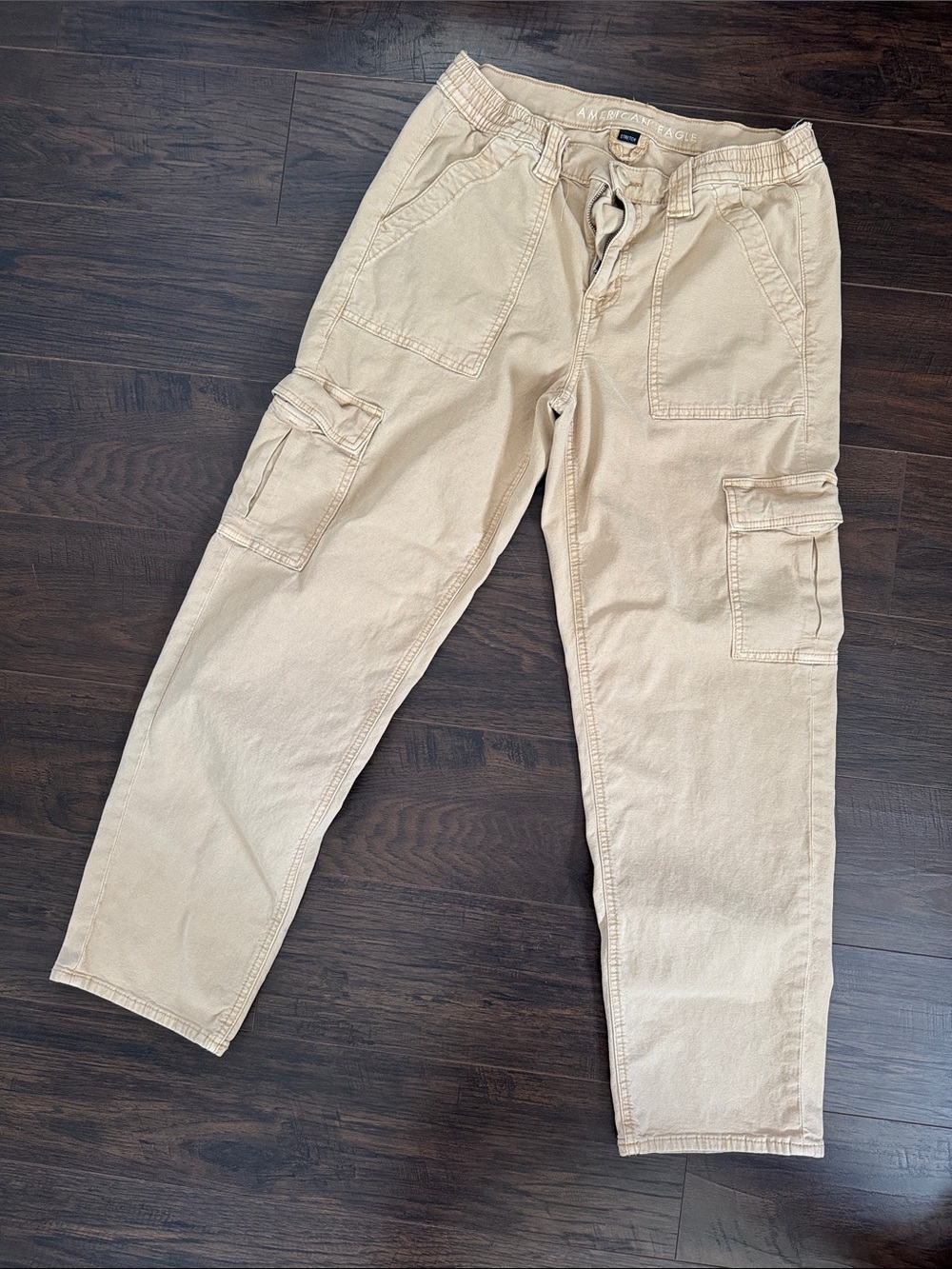 American Eagle Outfitters Men’s Tan Cargo Pants with Utility Pockets